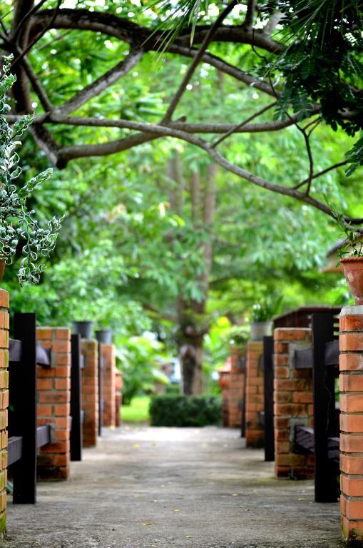 The Grand Jamjuree Resort Lamphun Quarto foto